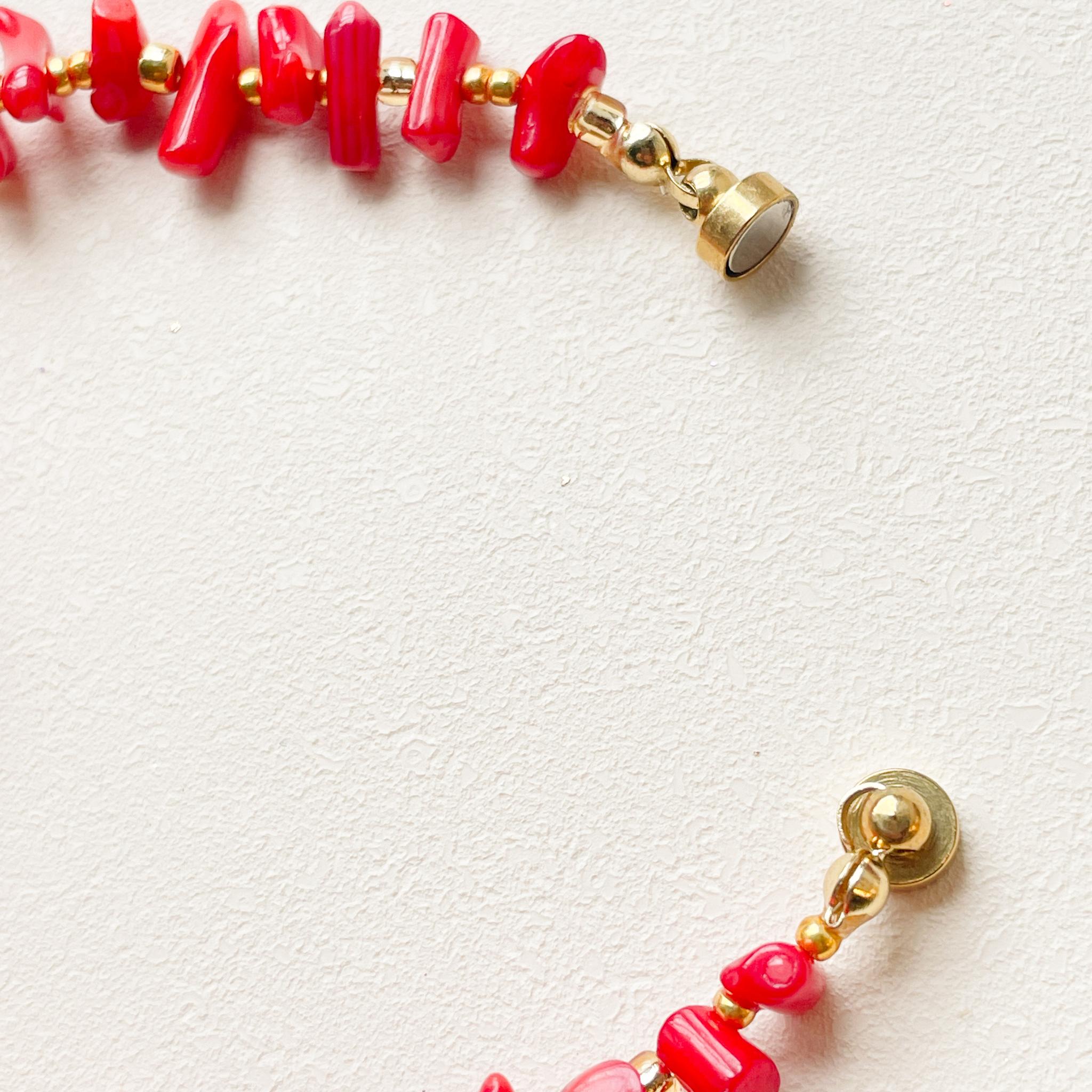 赤い珊瑚が映える！珊瑚とヘマタイトスターのマグネット式ブレスレット | 9枚目