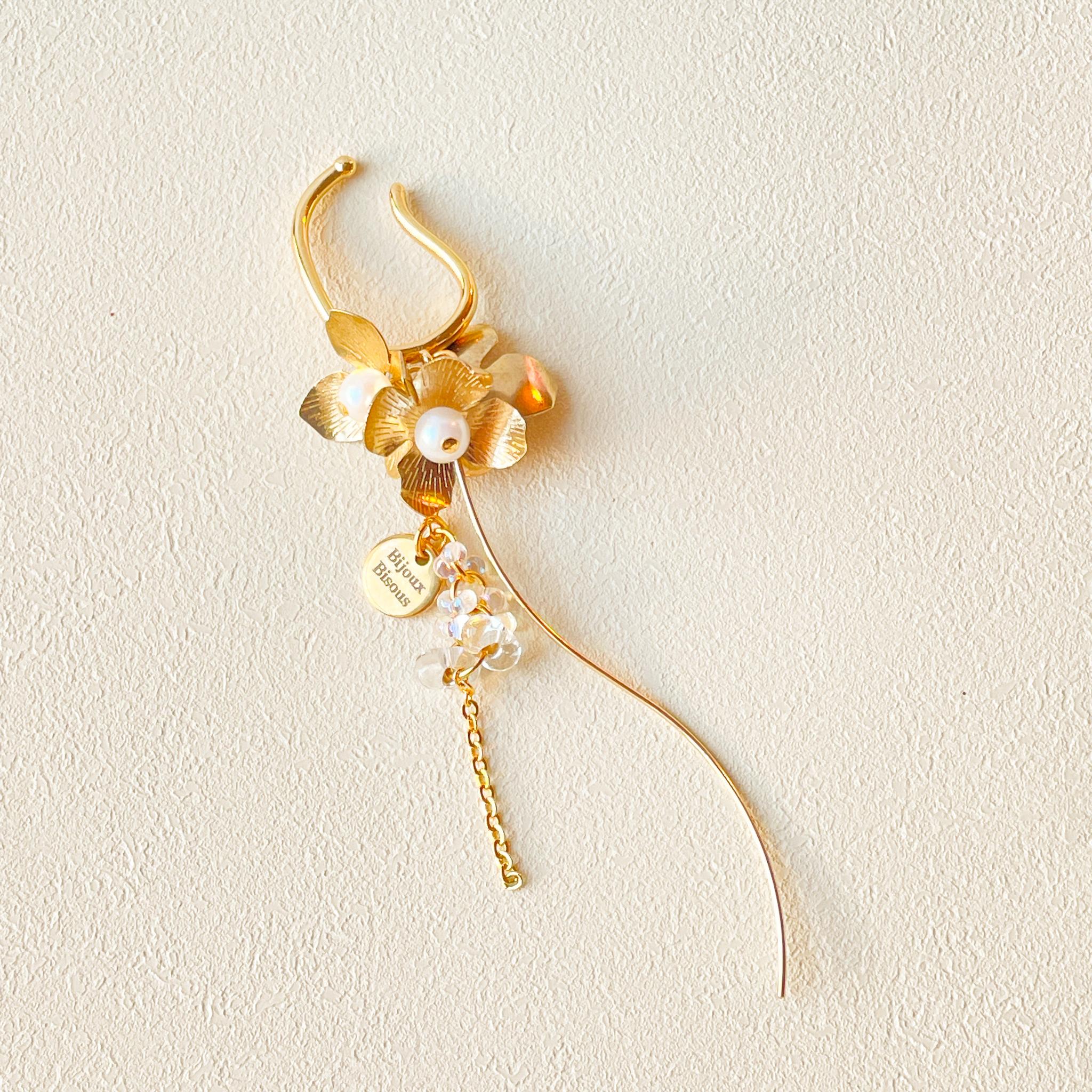 ゴールドメタルフラワーとパールが煌めく大人イヤーカフ　（ピアスイヤリングにも変更可） | 11枚目