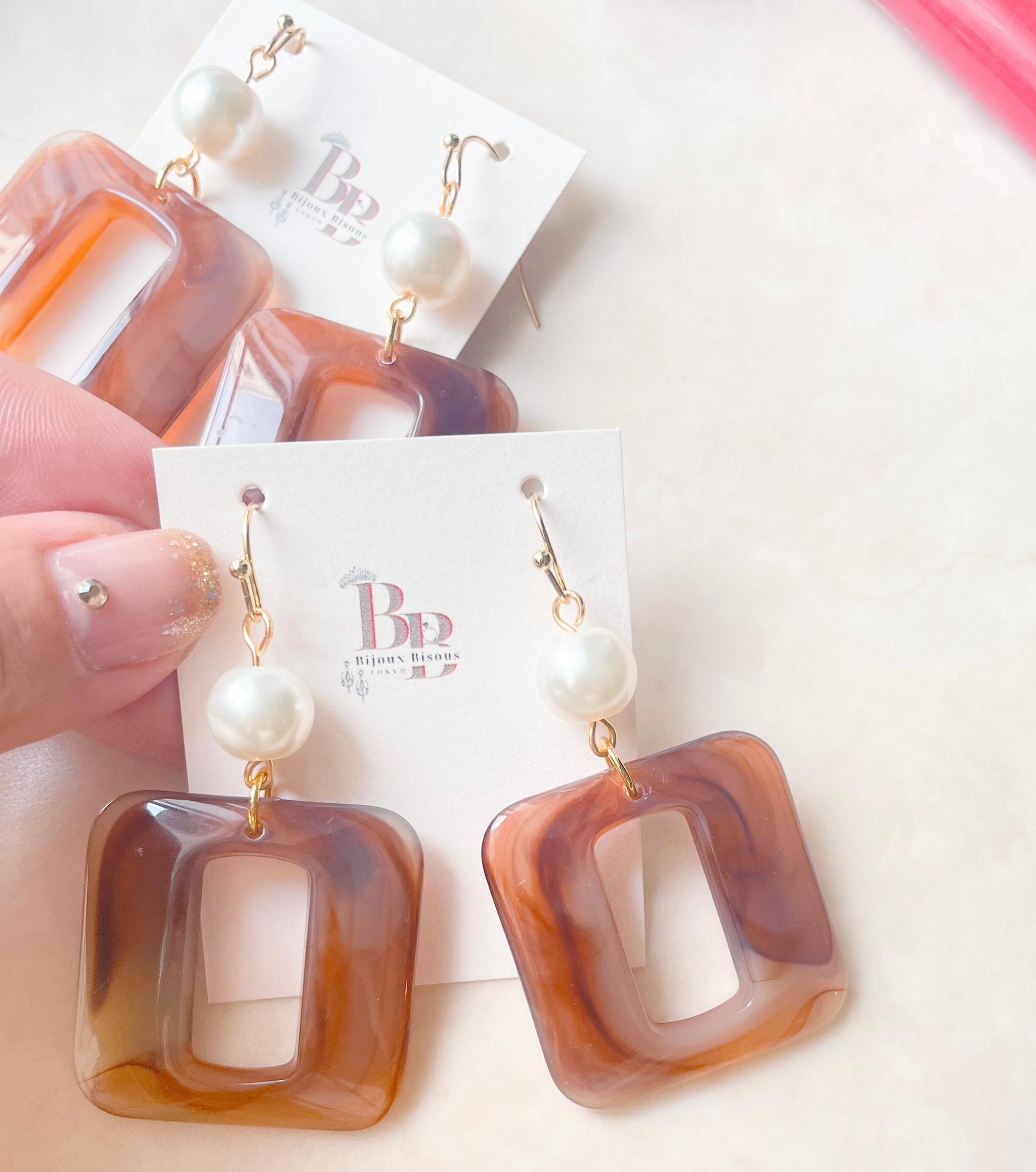 存在感抜群！ヴィンテージムードのスクエアアクセントピアス／ノンホールピアス | 2枚目