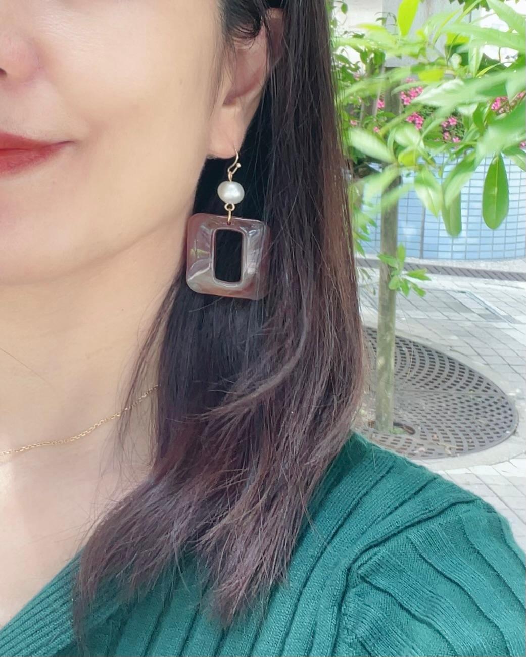 存在感抜群！ヴィンテージムードのスクエアアクセントピアス／ノンホールピアス | 4枚目