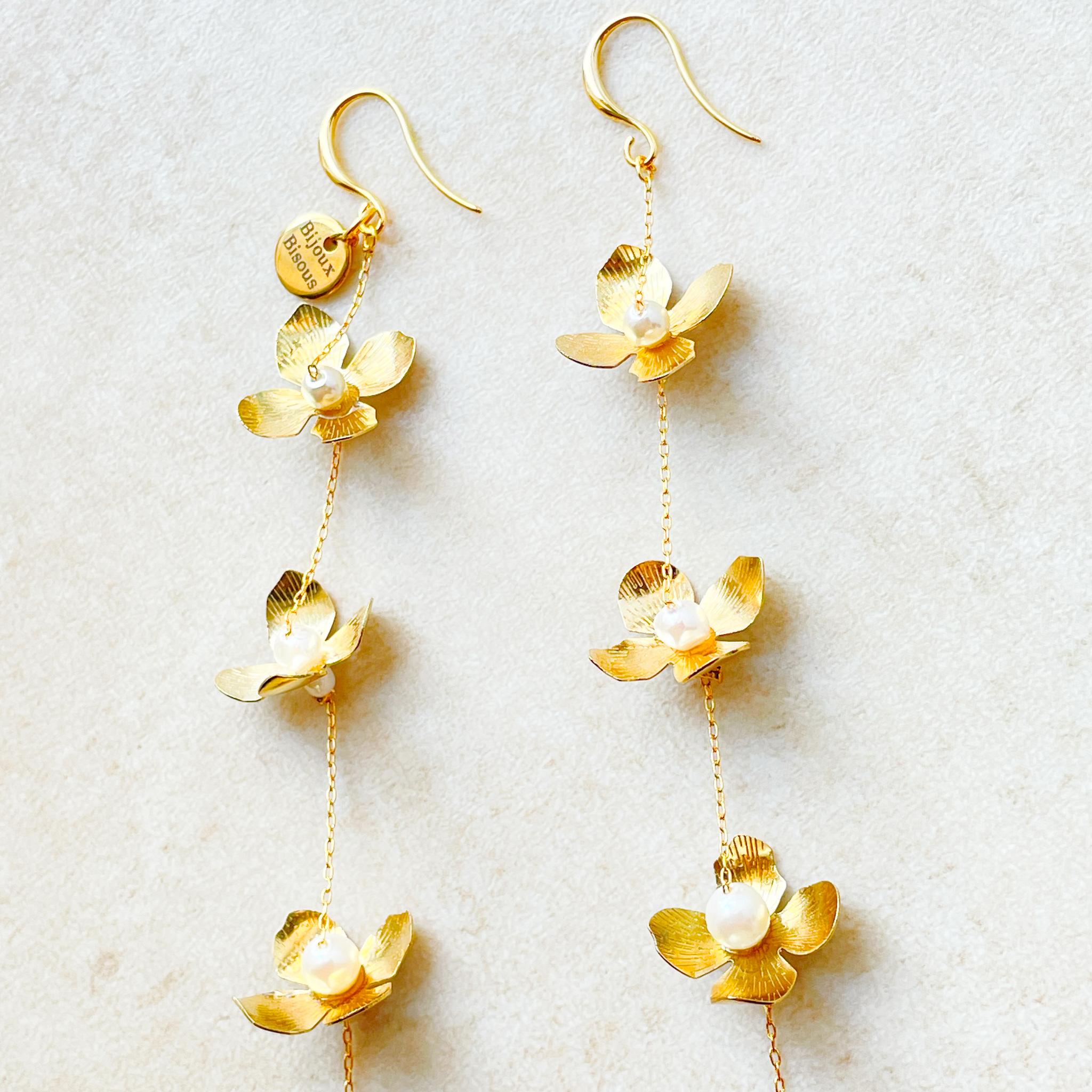 小顔効果を演出◆ゴールドメタルフラワーが揺れるロングチェーンピアス・イヤリング　長さ2種類　お呼ばれ　オケージョン | 3枚目