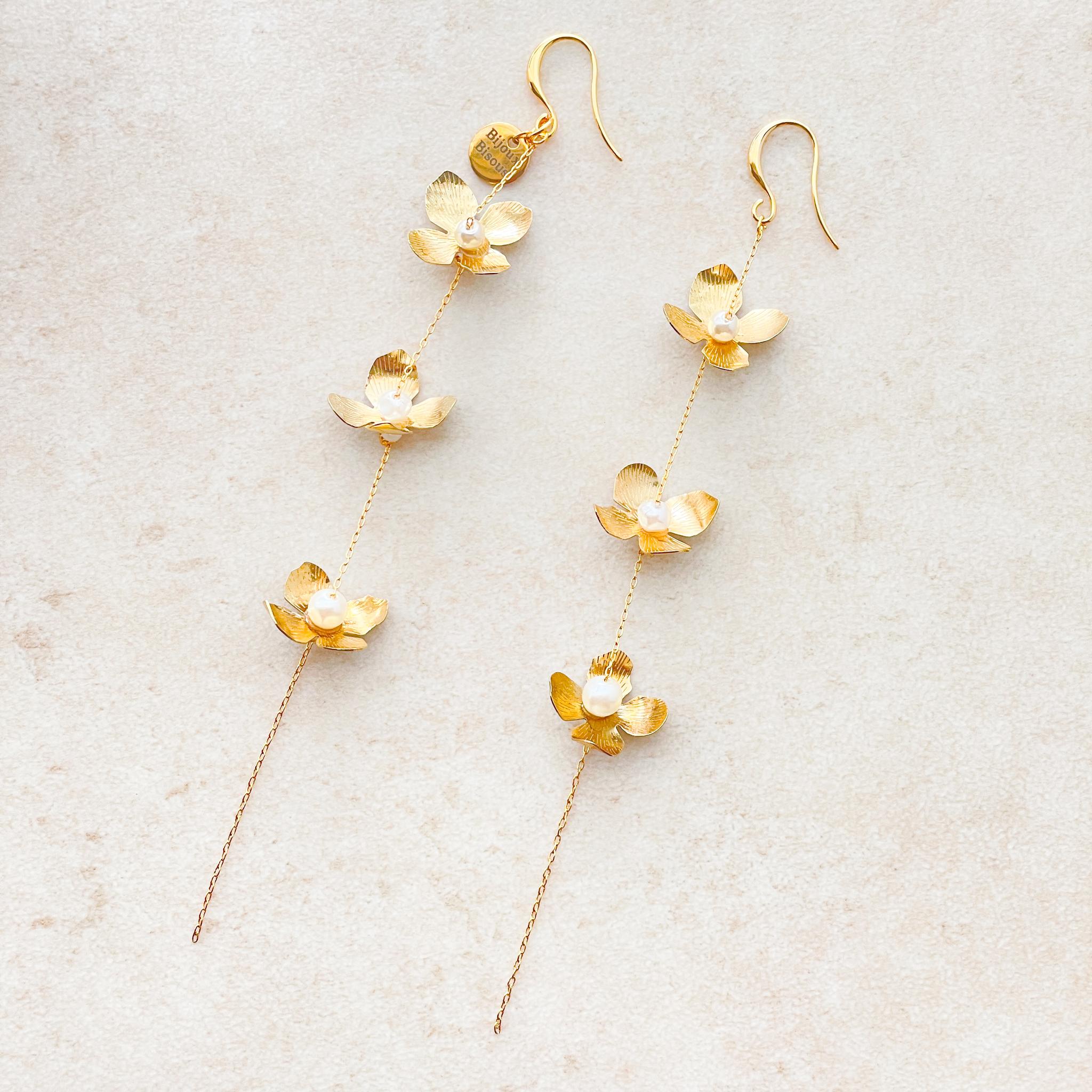 小顔効果を演出◆ゴールドメタルフラワーが揺れるロングチェーンピアス・イヤリング　長さ2種類　お呼ばれ　オケージョン | 4枚目