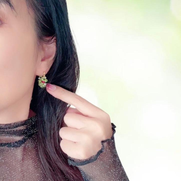 クリスマスリースのきらめきフープ見えピアス　～ Look like hoop earrings | 5枚目