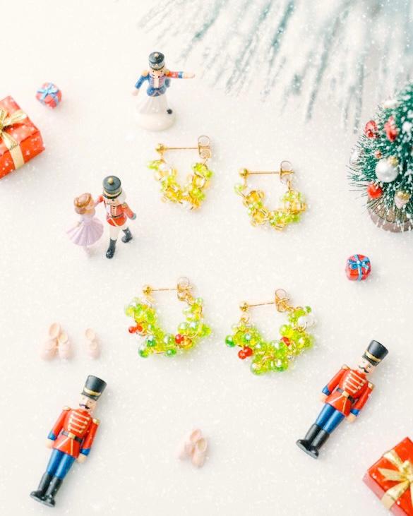 クリスマスリースのきらめきフープ見えピアス　～ Look like hoop earrings | 6枚目
