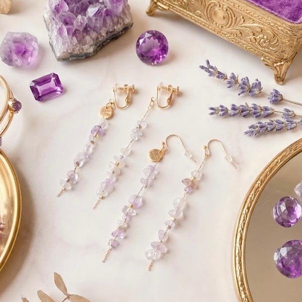 淡いパープルがかわいい💜アメジストのロングチェーンピアス・イヤリング